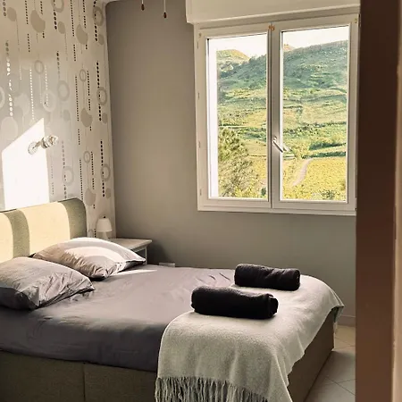 Monze Villa Carcassone